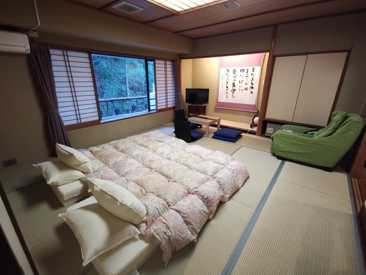 Sakahijiri Ryokan 4*